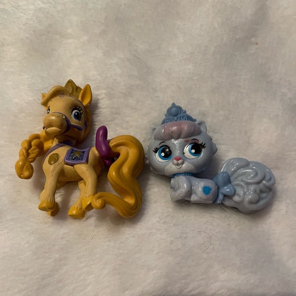 Disney Palace Pets Horse and dog lot 2 - Picture 1 of 4